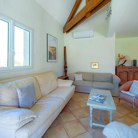 Des Amarylis - 3 Bedrooms, Parking, And Garden Feriehus *