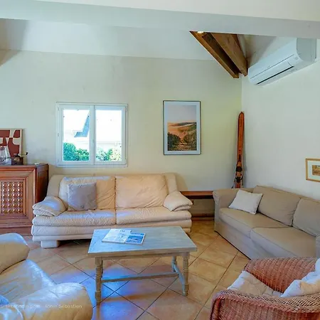 Des Amarylis - 3 Bedrooms, Parking, And Garden Экс-ле-Бен